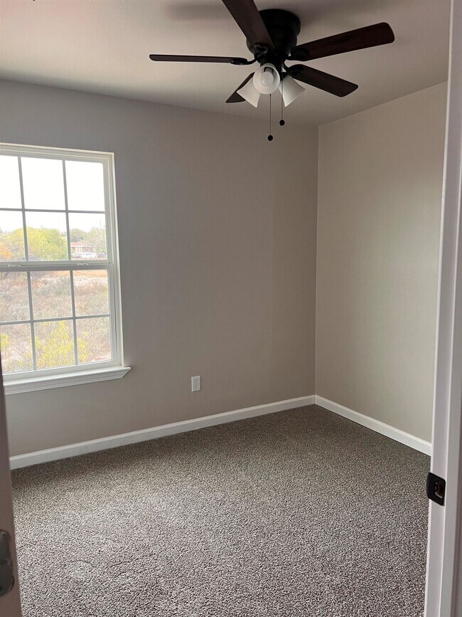 Photo - 111 Rockwell Way Unit A