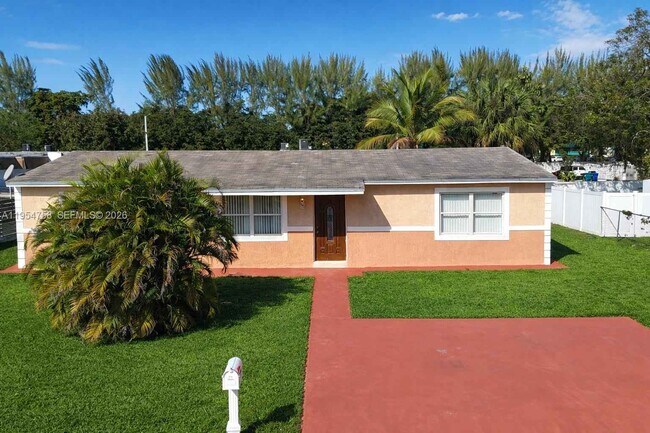 Building Photo - 2411 NW 208th St