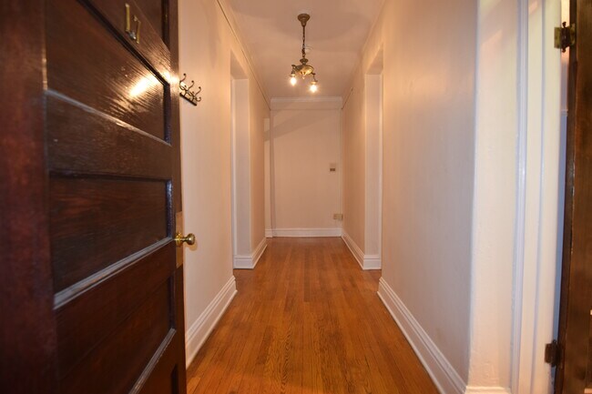 Entry - Greystone Court