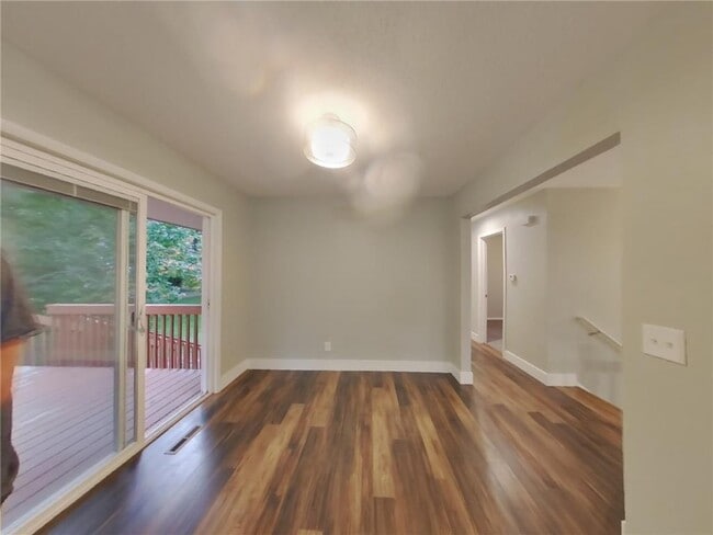 Photo - 4300 Decatur Ave N