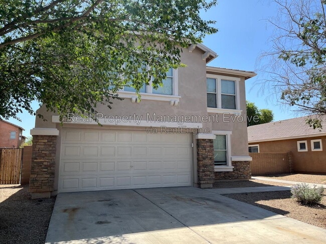 7347 N 72nd Dr