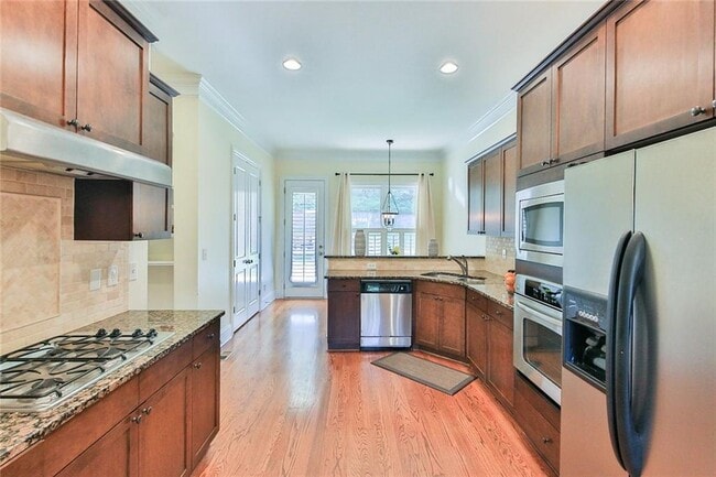 Photo - 2675 Rosalyn Ln