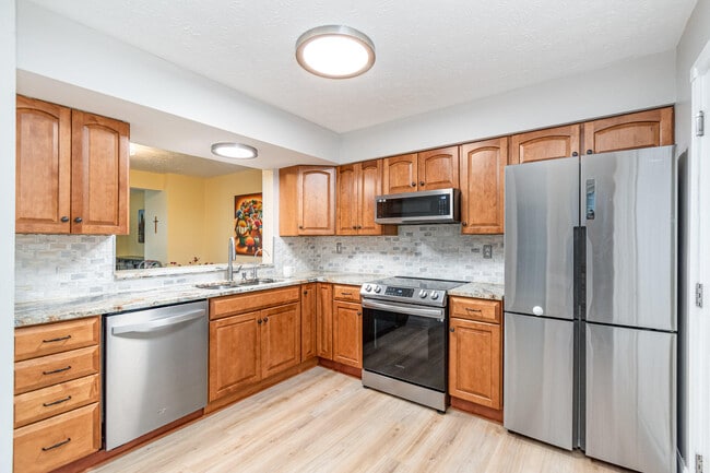 Photo - 1632 Shady Cove Ln