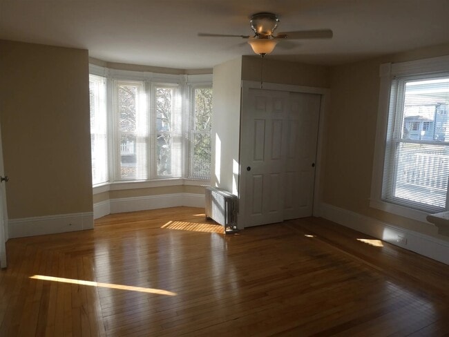 Living Space - 717 Pine St Unit A