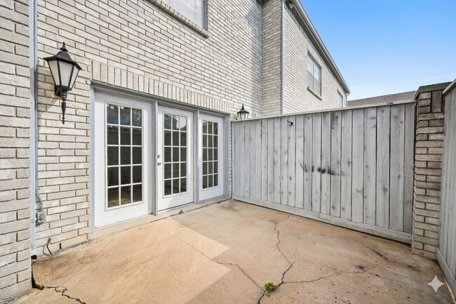 Photo - 338 Wilcrest Dr Unit 338