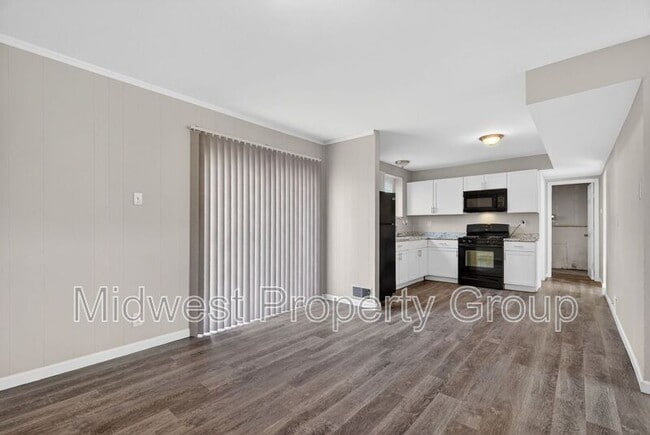 Photo - 1165 Derhake Rd