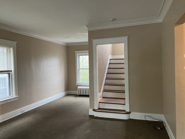 Photo - 619 N 17th Ave E