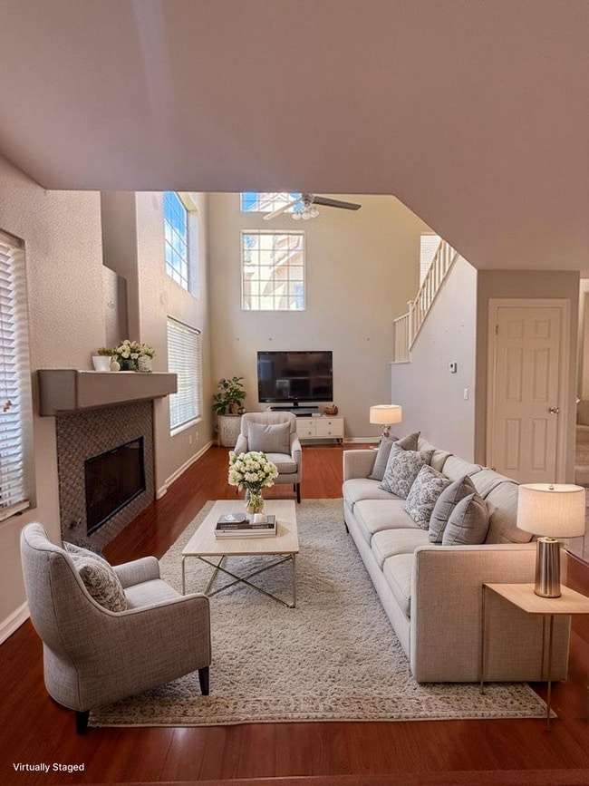 Photo - Spacious 2bed 2.5bath Condo with attached 2 car garage