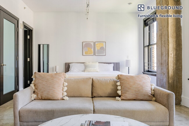 810 S Spring St Unit SI FL6-ID1425