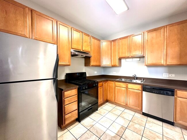 Photo - 5439 N Broadway Unit 3