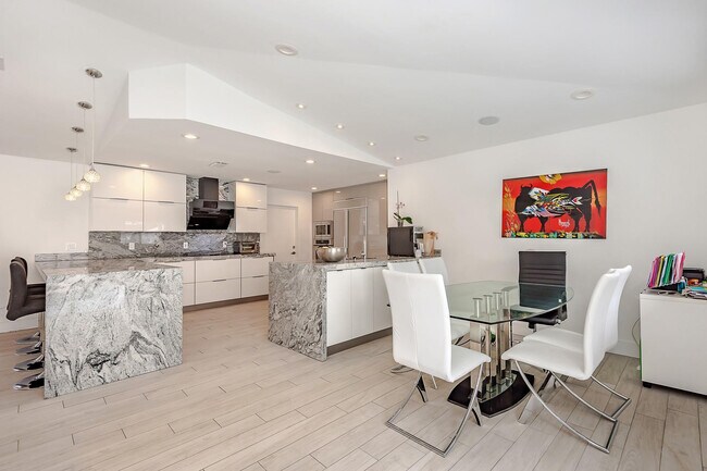 Photo - 16931 SW 5th Ct