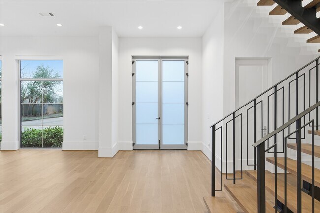 Photo - 6273 Piping Rock Ln