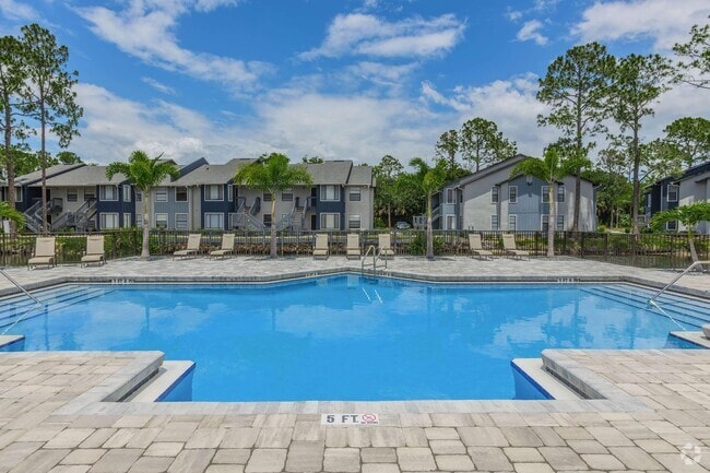 Open 7 Days - Onora Shores Rental