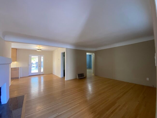 Photo - 4614 Idlewilde Ln SE