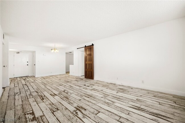 Photo - 3930 University Center Dr Unit 409