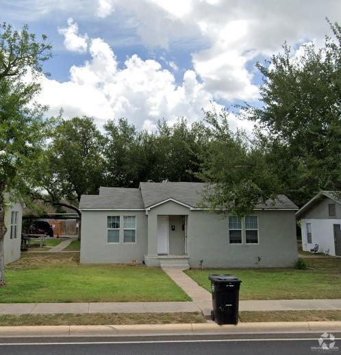 Building Photo - 805 S Texas Blvd Unit B Rental