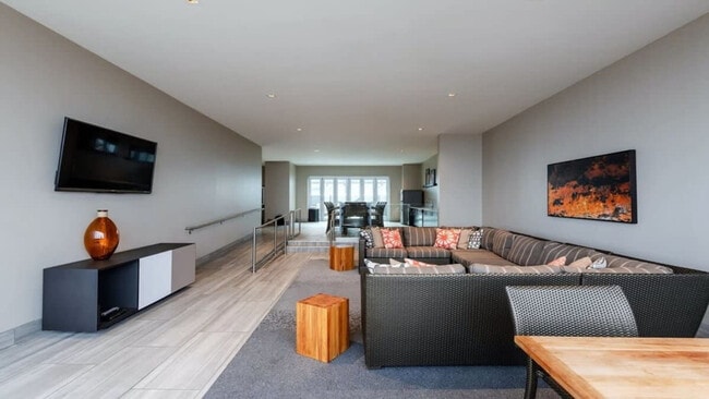 Photo - 1016 Elm St Unidad ID1436516P