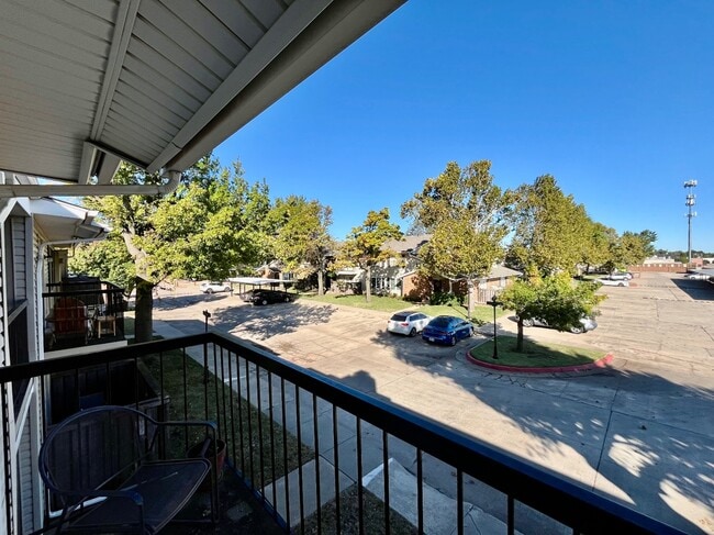 Photo - 3200 W Britton Rd