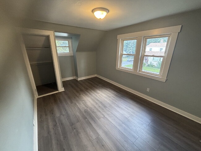 Photo - Spacious & Bright 2BR Duplex Unit Featuring Private Yard & Ample Parking