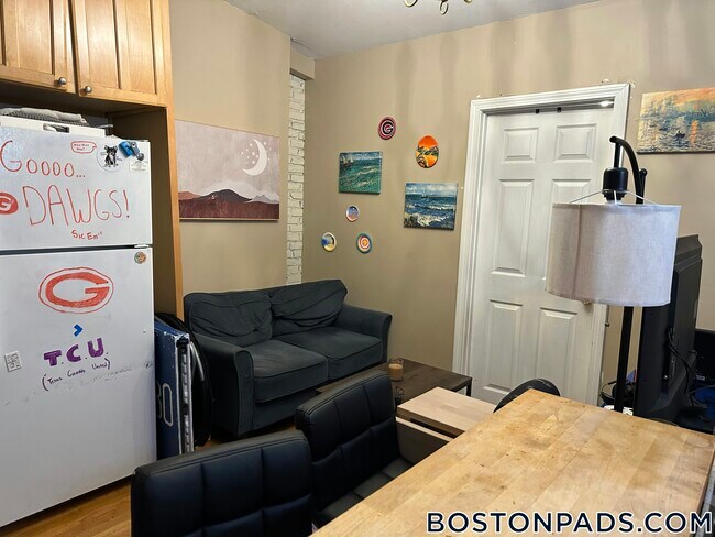 Photo - 49 Symphony Rd Unit 46