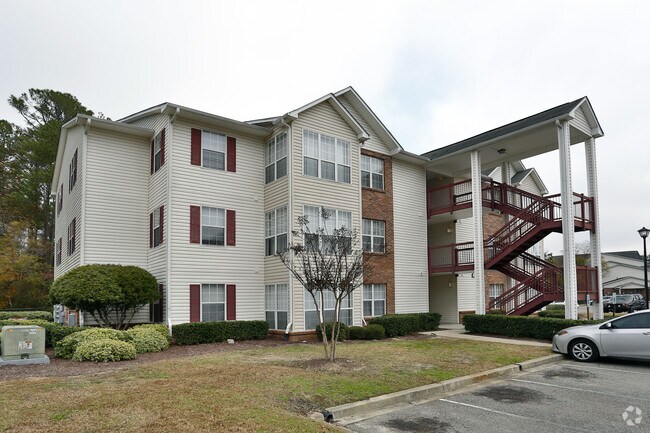 Summer Crest Apartments - Summer Crest Apartments