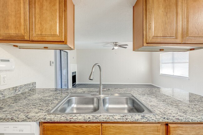 Photo - 2902 NW 45th Pl Unit 2902-D