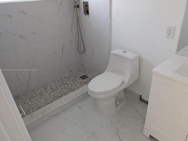 Photo - 6201 SW 37th St Unit 203