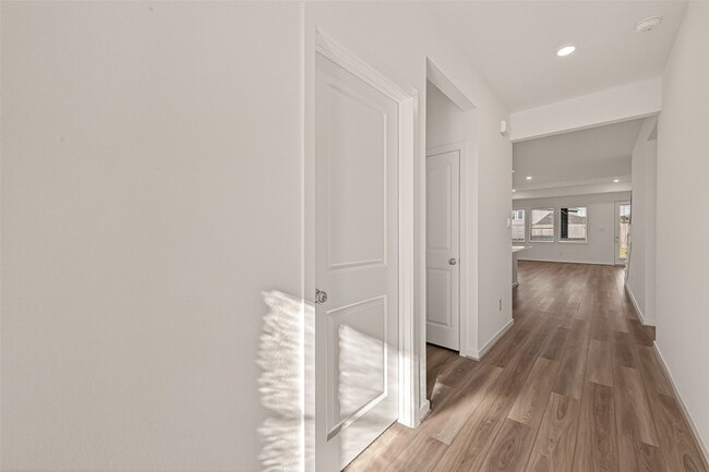 Photo - 21926 Sam Raburn Dr