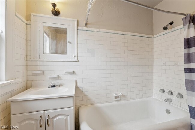Photo - 13108 Cedar Rd