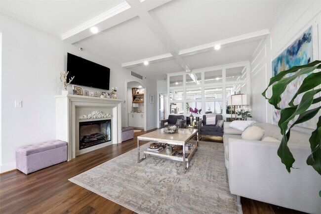 Photo - 121 N Post Oak Ln Unit 2203