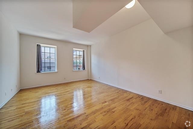 Building Photo - 341 Monmouth St Unit 310D Rental