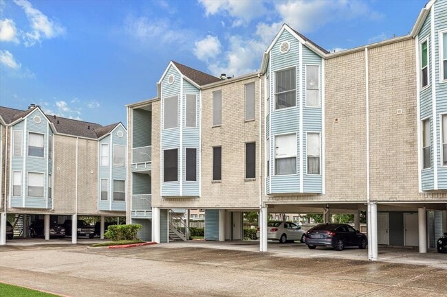 Building Photo - 18617 Egret Bay Blvd Unit 318 Rental