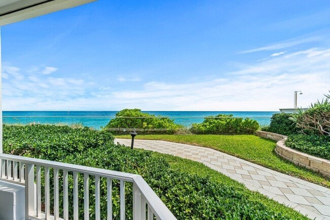 Building Photo - 5200 N Ocean Dr Unit 102