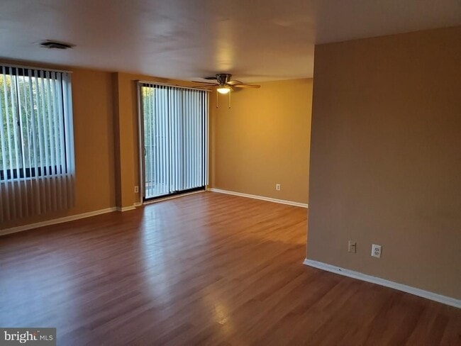 Photo - 3450 Toledo Terrace