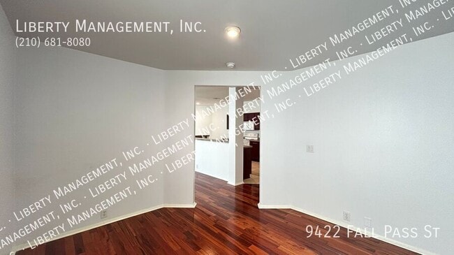 Photo - 9422 Fall Pass St