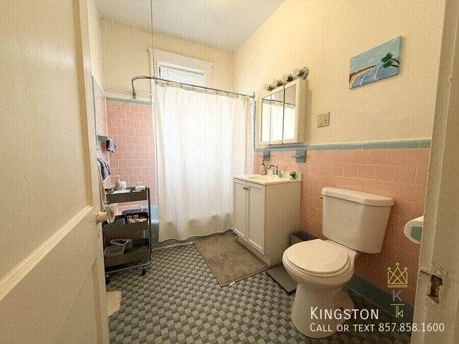 Photo - 120 Babcock St Unit 32R