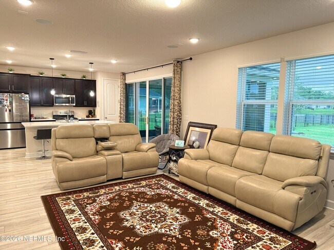 Photo - 47 Winged Elm Ct