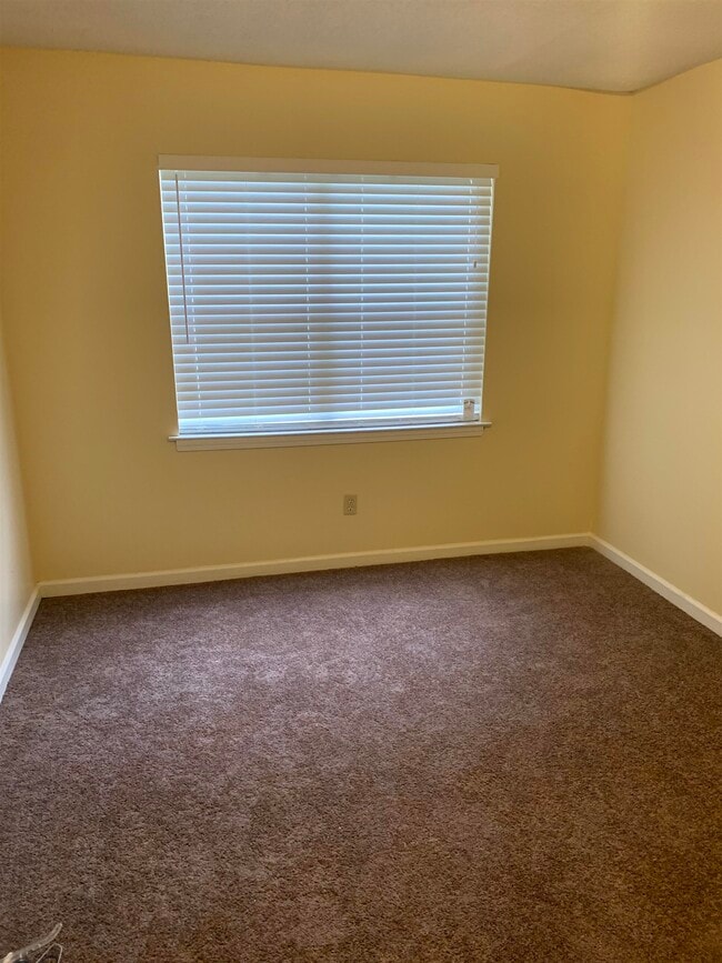 Photo - 3381 Cristil St