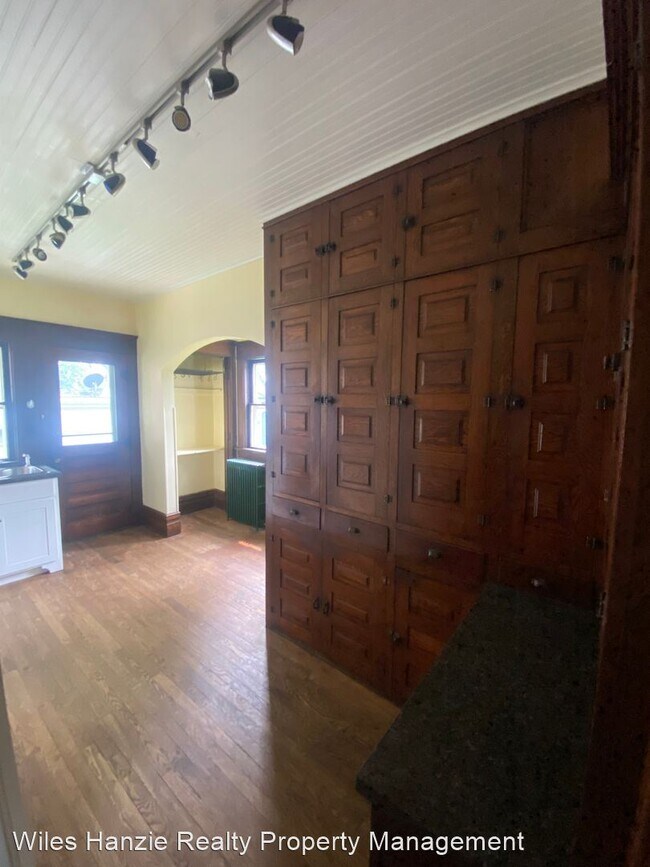 3 br, 2 bath House 149 Sterling Ave Rental For Rent in Orrville, OH