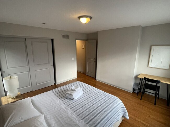 Photo - 94 Mcmillen Unit 96 Mcmillen