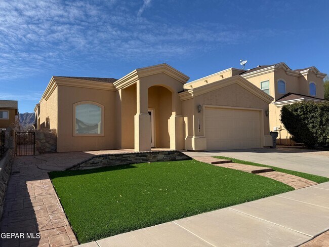 Photo - 11541 Porfirio Payan Dr