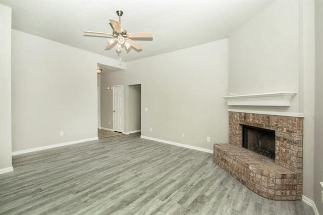 Photo - 1104 Oak St