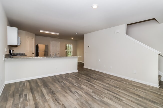Photo - 118 Anderson Acres Dr