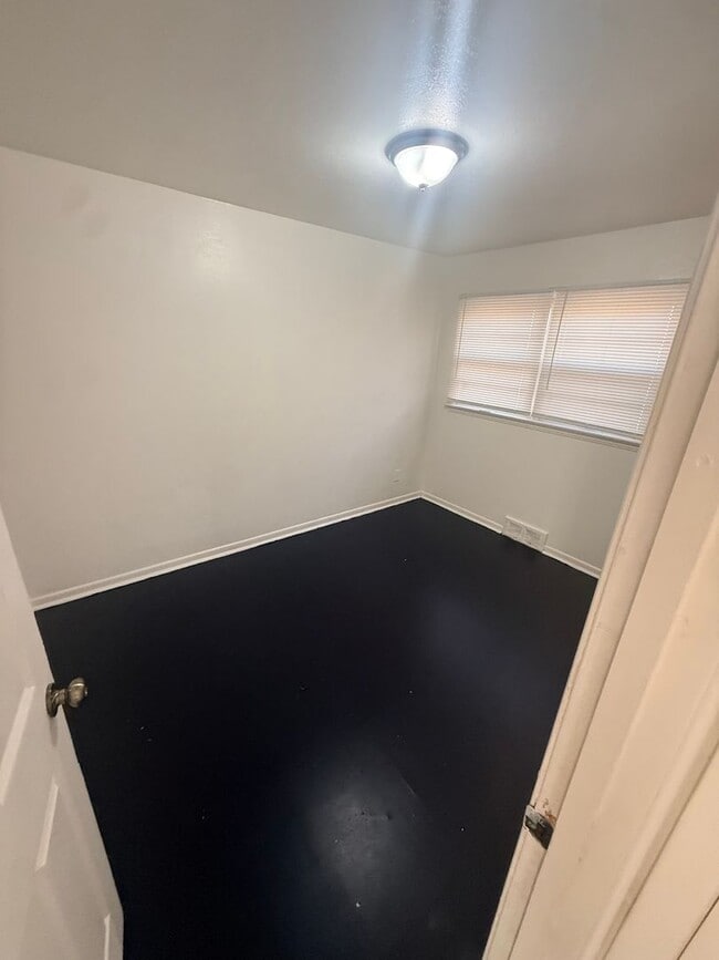 Photo - Charming 3 Bedroom 1 Bath Rent Ready!!!