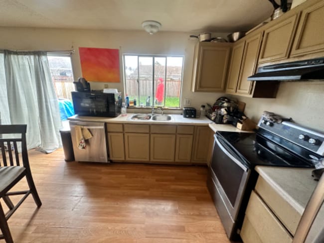 Photo - 1017 Barrows Dr