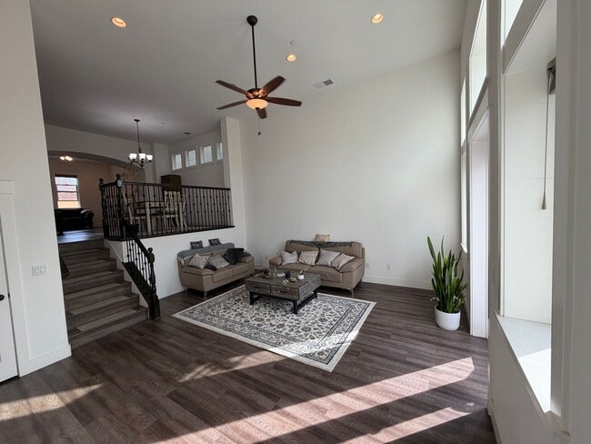 Photo - 3 Bedroom | 2.5 Bathroom | Crocker Village House