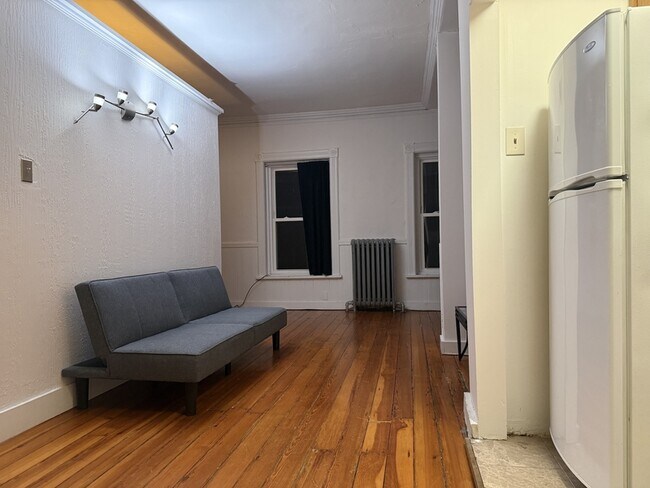 Photo - 255 State St