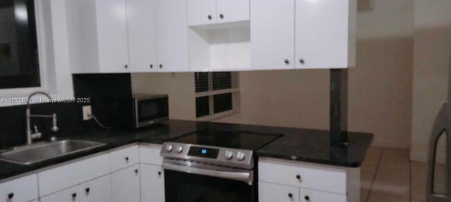 Photo - 621 NW 23rd Pl Apartamento Unidad B