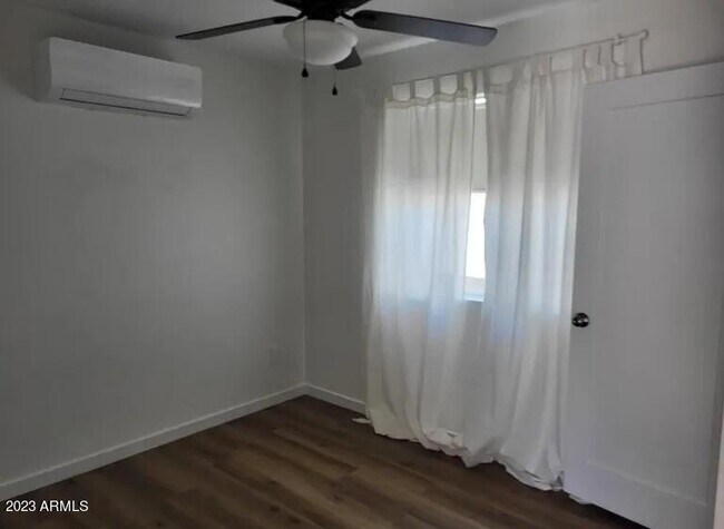 1522 W Polk St Unit 2