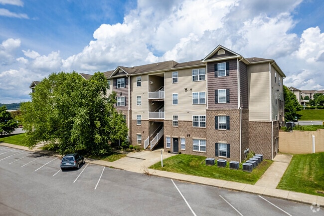 Mountain Valley - Mountain Valley Apartments